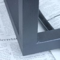 美しく溶接されたアイアンを2度塗り塗装をほどこしたアイアンの接合部