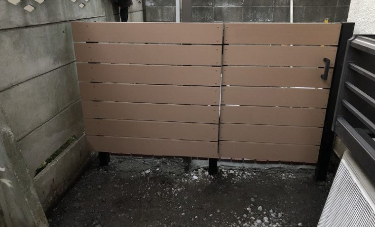 国分寺市で施工完成した樹脂フェンスと門扉