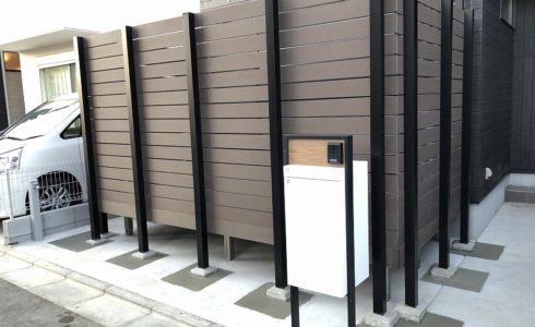 完成した千葉県のアルミ支柱と樹脂フェンス