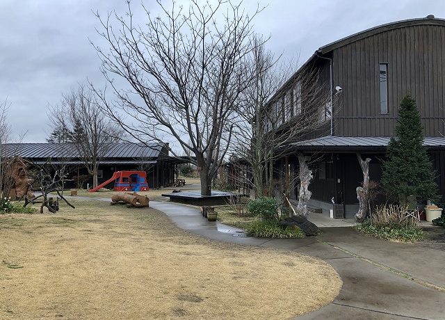 千葉県のとある幼稚園の園舎と園庭