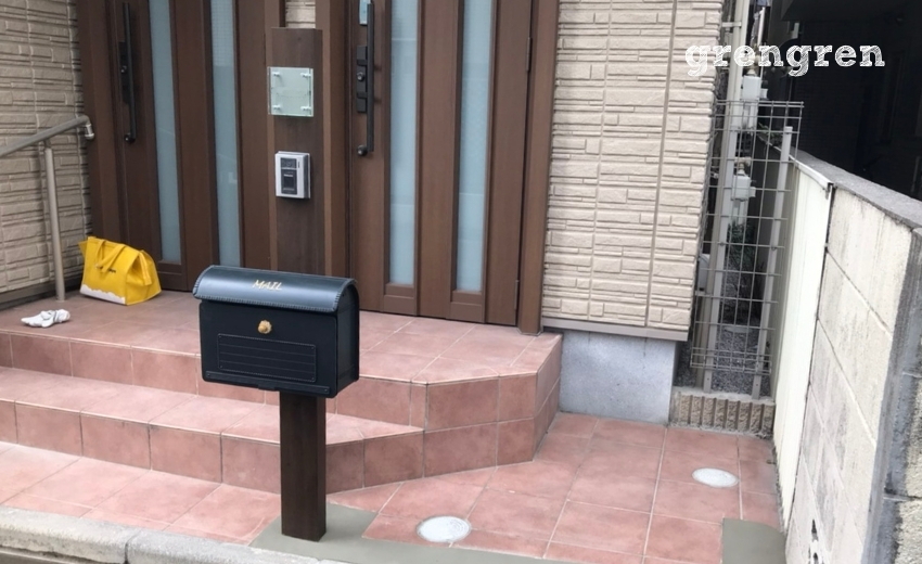 自転車が置ける広さが出来た豊島区の個人邸の玄関前